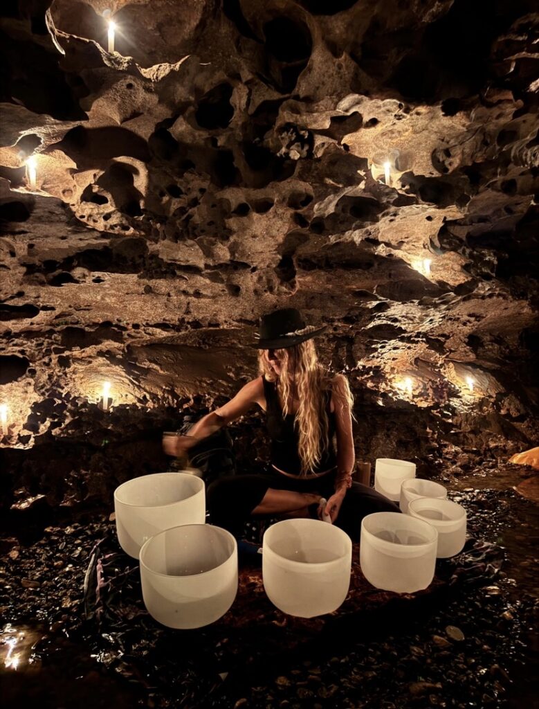 Soundbath & cave experience